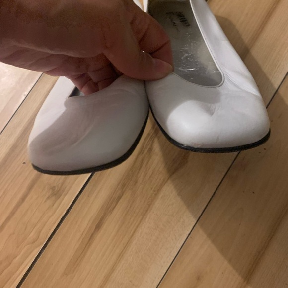 Bravo browns white leather flats - Picture 3 of 7